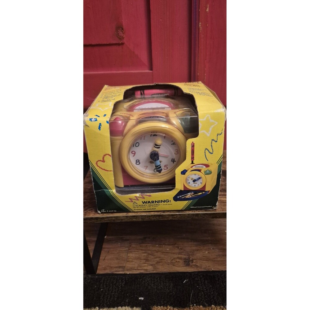 NOS RARE Crayola Radio Alarm Clock With Hidden Drawer New In Box Hard To Find